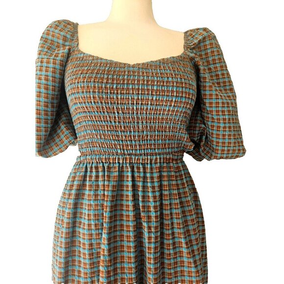 NWT WAYF Cutout Smocked Midi Dress in Blue and Brown Plaid Print Size M - Picture 5 of 7